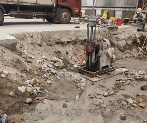 金川公路下沉压浆